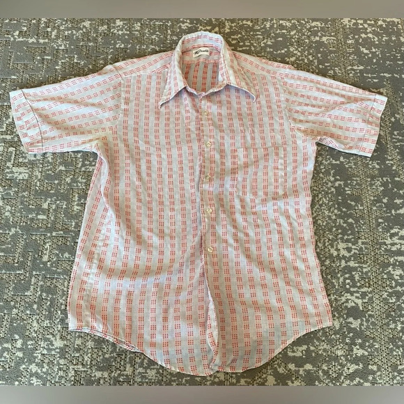 Vintage McDonald’s collared button down shirt Size Large Color Red checkered - Picture 1 of 9